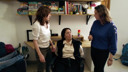 J'étais pas censée être là